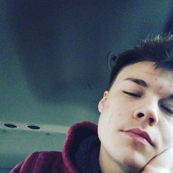 Meet your Posher, Richard - Picture 1 of 1